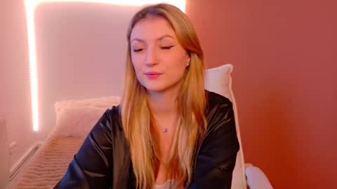 anaayss online show from January 12, 6:40 am