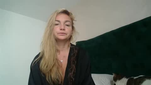 Ana online show from March 18, 11:48 am