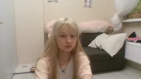 Malvina online show from July 17, 5:05 pm