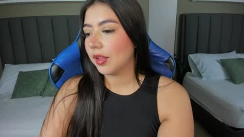 A N A online show from July 16, 4:22 pm