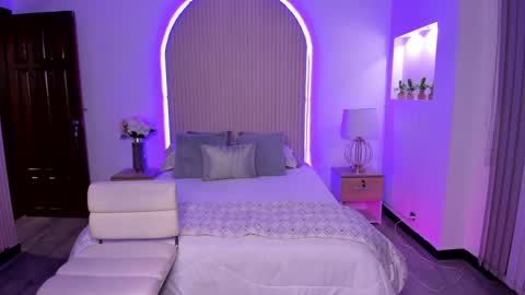 Anahi Curlie online show from December 24, 3:38 am