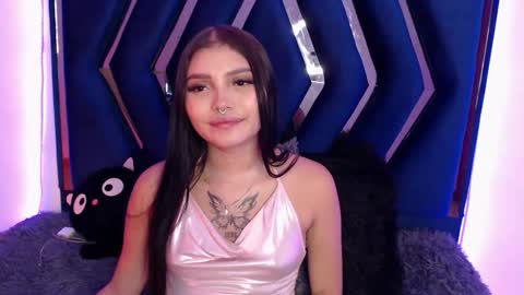 analymilles online show from May 7, 10:02 pm