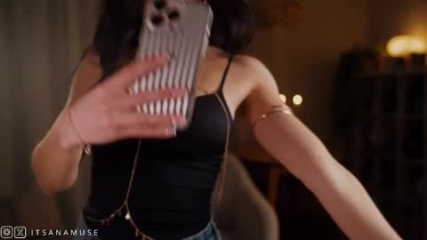 Ana online show from January 16, 9:55 pm