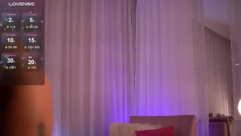 Anna online show from November 19, 10:32 pm