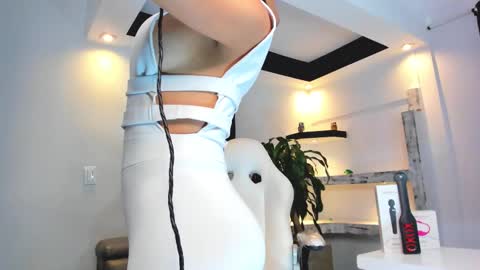 ana online show from November 1, 4:00 pm