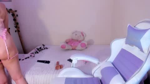 Anastasia Gomez online show from May 1, 12:14 am
