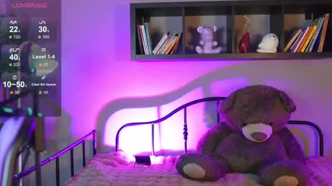 Snapshot of anaya_olyx chatting on October 6, 4:51 am anaya_olyx online show from October 6, 4:51 am