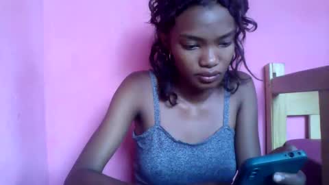 andohh237973 online show from February 16, 7:19 am