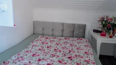 Andorphin online show from October 2, 8:19 am