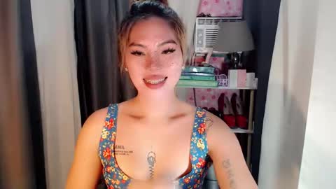 andrea06121998 online show from April 30, 5:51 pm