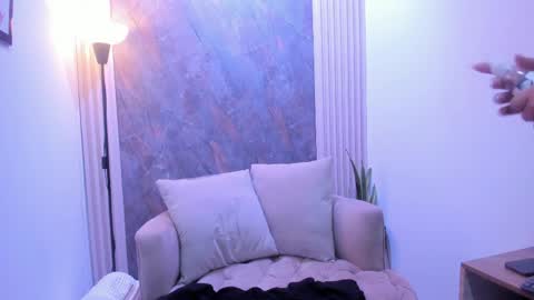 Andrea online show from April 29, 9:42 pm