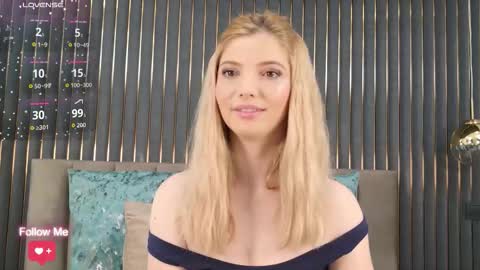 Anelie online show from November 10, 5:13 am