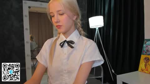 Anelly online show from July 22, 9:10 am