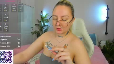 Anet Dream online show from May 2, 5:38 pm