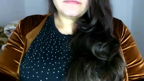 angel_2508 online show from May 22, 2:09 am