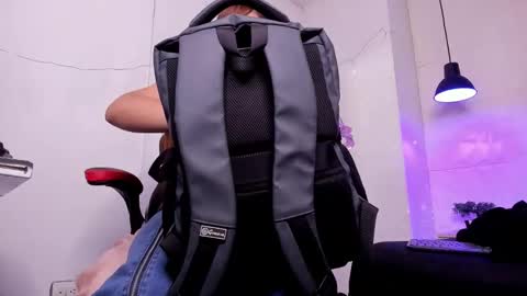 angel hardy online show from November 4, 11:59 am