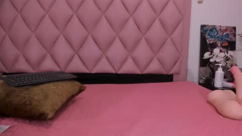 Angel  online show from January 6, 1:20 am