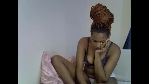 angel_mia5 online show from April 21, 2:51 am