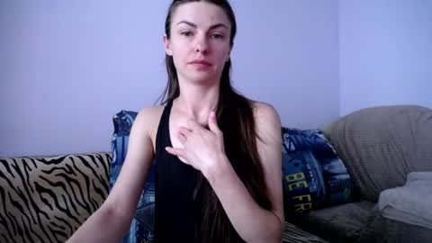 Zoe online show from July 9, 11:01 am