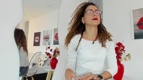 Snapshot of angela_donnato chatting on January 10, 4:12 am A N G E LA. online show from January 10, 4:12 am
