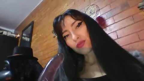  Angela  online show from November 13, 9:25 pm