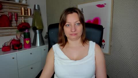 Angela online show from April 24, 5:32 am