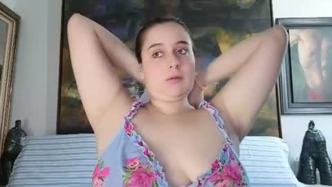 Angela online show from July 1, 7:24 pm