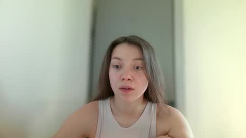 AngelaMist online show from May 5, 6:38 am