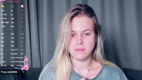 Darsi Anty online show from November 24, 3:14 pm