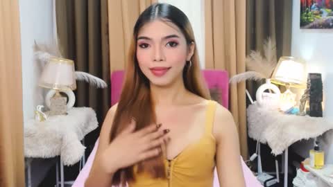 MISS PAU online show from November 5, 3:23 am