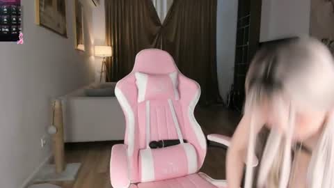 angel online show from July 26, 1:57 am