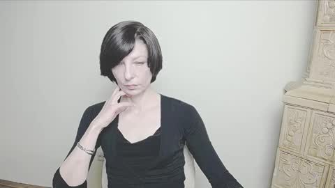 Snapshot of angelinalov_ chatting on March 5, 7:27 am Angelina online show from March 5, 7:27 am
