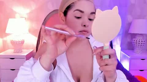 angeline online show from June 24, 12:26 pm