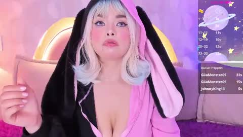 angeline online show from July 28, 2:13 pm