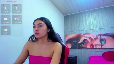 Angell cooper8 online show from August 1, 1:24 pm