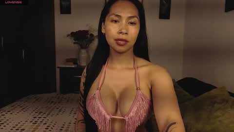  ANGELA ISABELLA  online show from May 1, 9:51 pm