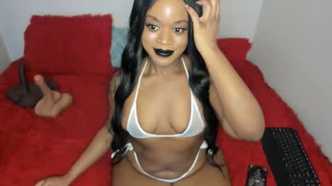 Angel Lavey-Parsons online show from June 10, 4:00 am