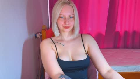 Cutie online show from May 28, 6:44 am