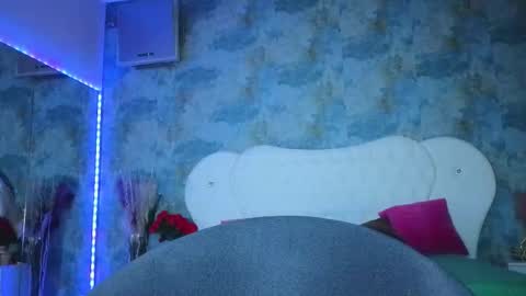 angellys online show from November 30, 9:24 am