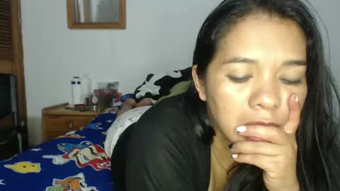 Snapshot of angelsexylatina chatting on December 12, 2:04 am rebeca online show from December 12, 2:04 am