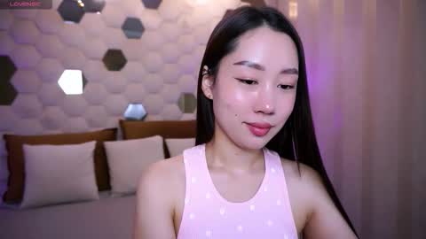 angelshy_ online show from September 28, 5:58 am