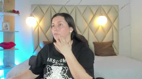ANGIE online show from June 14, 1:11 pm