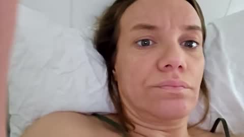 angelvanderpool71 online show from February 6, 4:47 pm