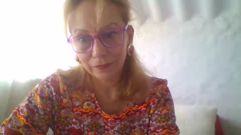 angelycute476334 online show from March 12, 8:33 pm