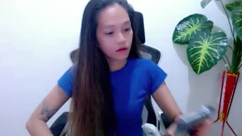 angelyn_slim online show from February 15, 5:23 pm