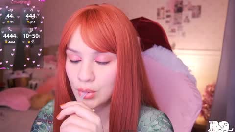Snapshot of angelytaxx chatting on January 16, 5:00 am Angel online show from January 16, 5:00 am
