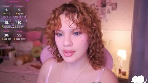 Snapshot of angelytaxx chatting on February 14, 8:21 am Angel online show from February 14, 8:21 am