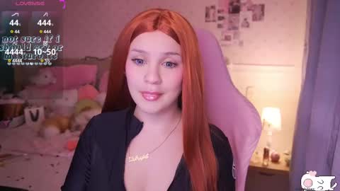 Snapshot of angelytaxx chatting on February 26, 6:08 am Angel online show from February 26, 6:08 am