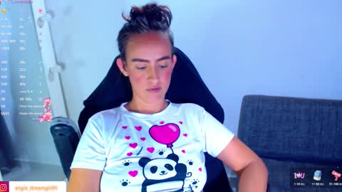 IG angie dreamgirl01 online show from February 11, 3:09 am