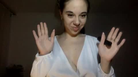Angel Cute online show from June 18, 9:19 pm